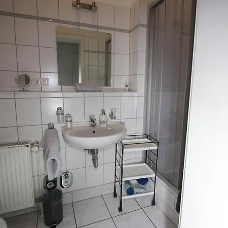 Apartament H&p Residenz Am Kurpark Warnemuende *